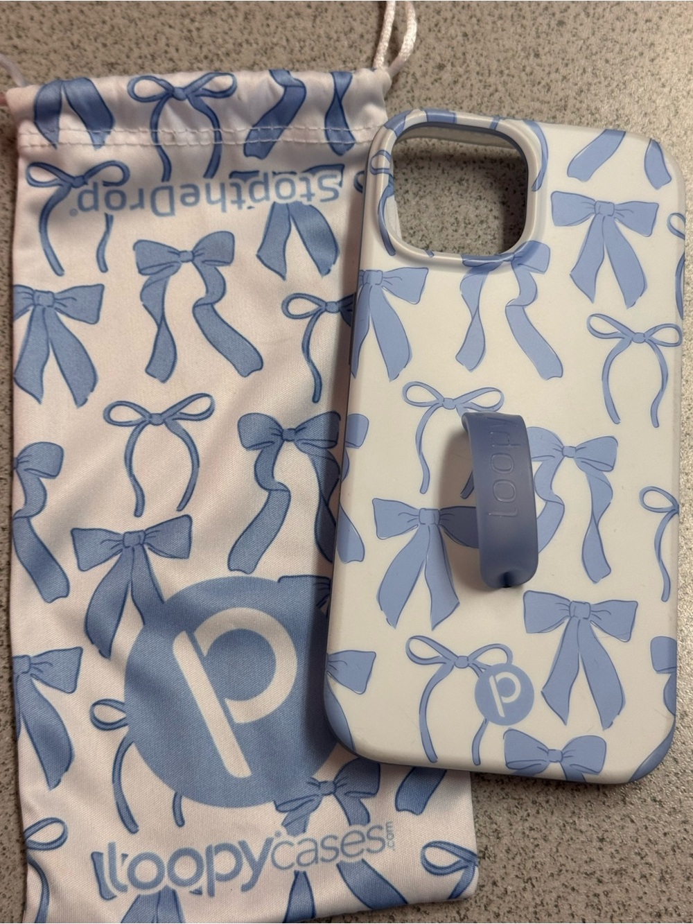 Loopy Case Light Blue Bow for IPhone 15.